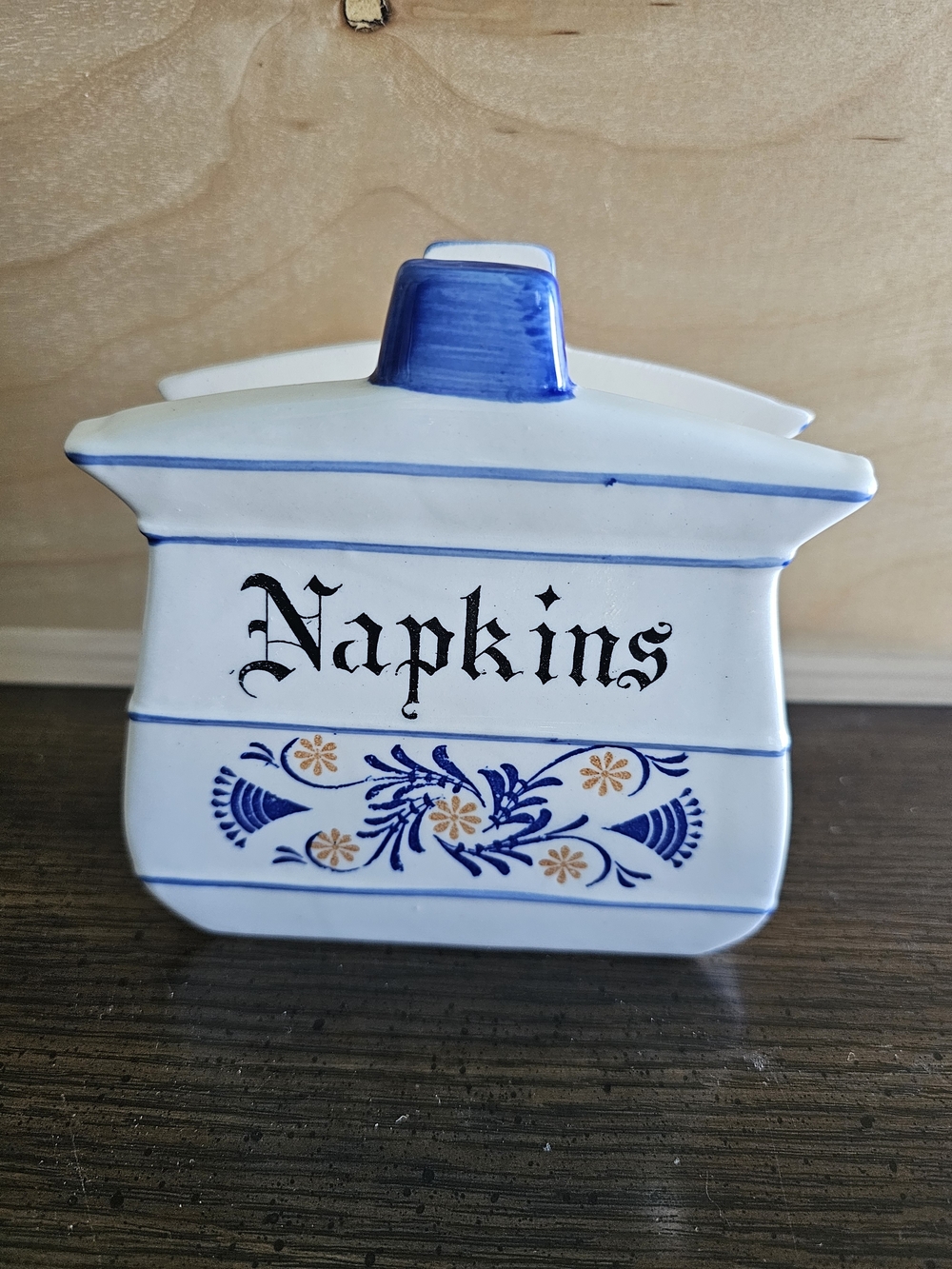 Royal Sealy Heritage Vintage Pattern Napkin Holder Japan